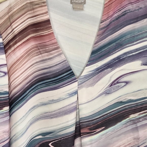 Chico's | Colorful Swirled Mable Long Split Sleeve V-neck Blouse Size 1 or 8/10 - Picture 3 of 7